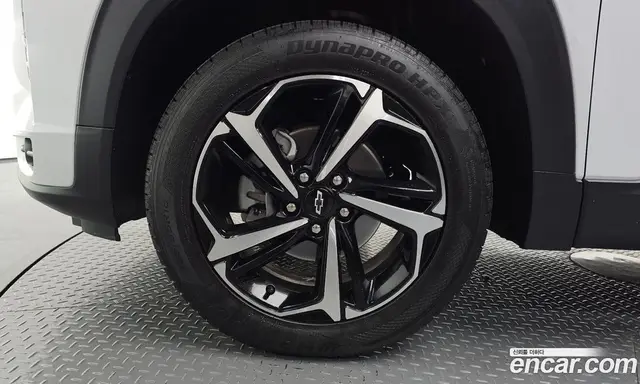 Chevrolet TrailBlazer 2023 1.3 автомат (гидро), миниатюра 5