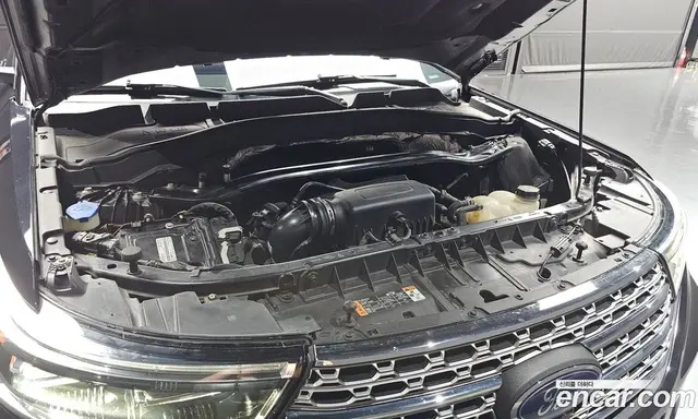 Ford Explorer 2020 2.3 автомат (гидро), миниатюра 6