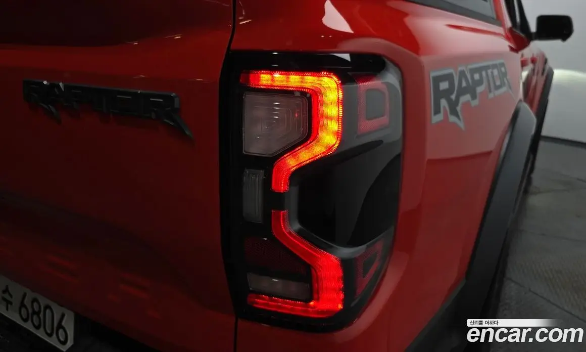 Ford Ranger 2024 2.0 автомат (гидро), фото 8