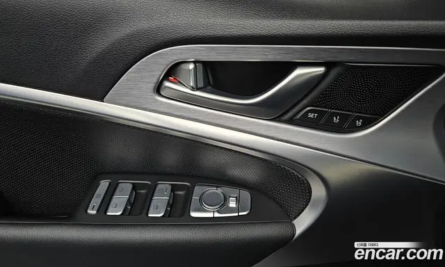 Genesis G70 2019 2.2 автомат (гидро), миниатюра 11