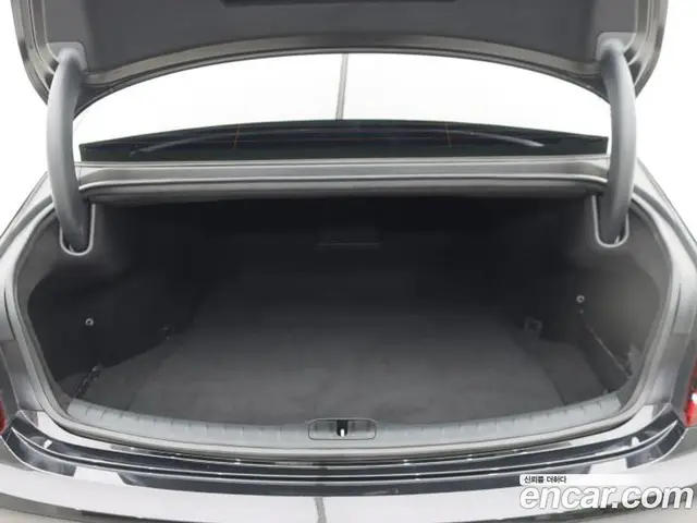 Genesis G80 2023 2.5 автомат (гидро), миниатюра 11