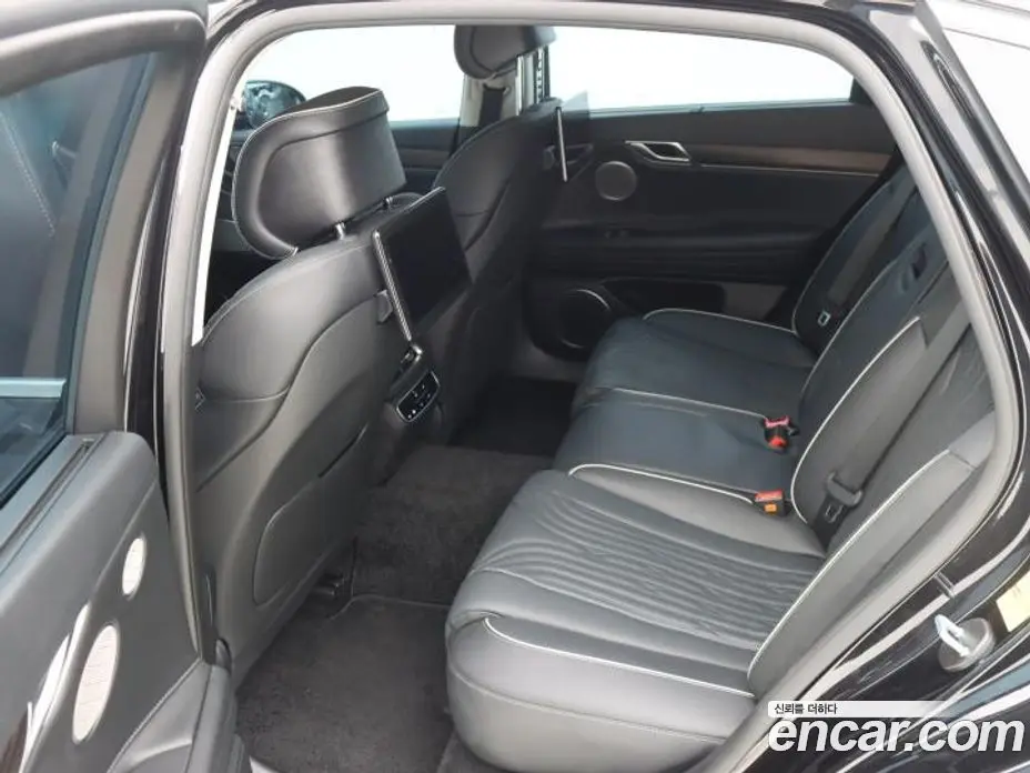 Genesis G80 2023 2.5 автомат (гидро), фото 7