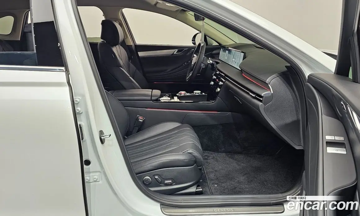Genesis G80 2025 2.5 автомат (гидро), фото 15