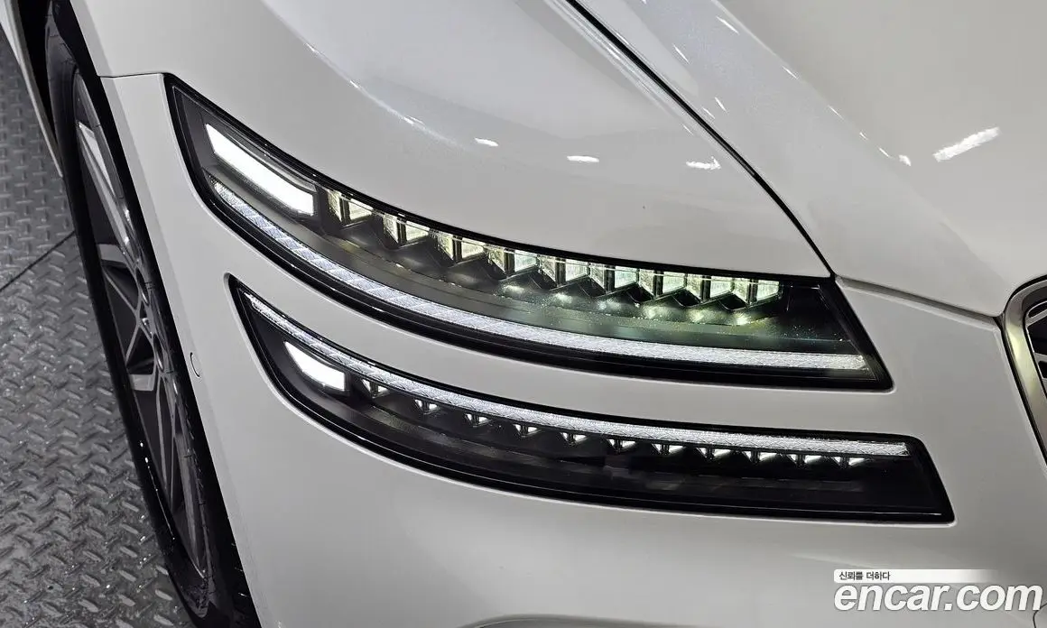 Genesis G80 2025 2.5 автомат (гидро), фото 7
