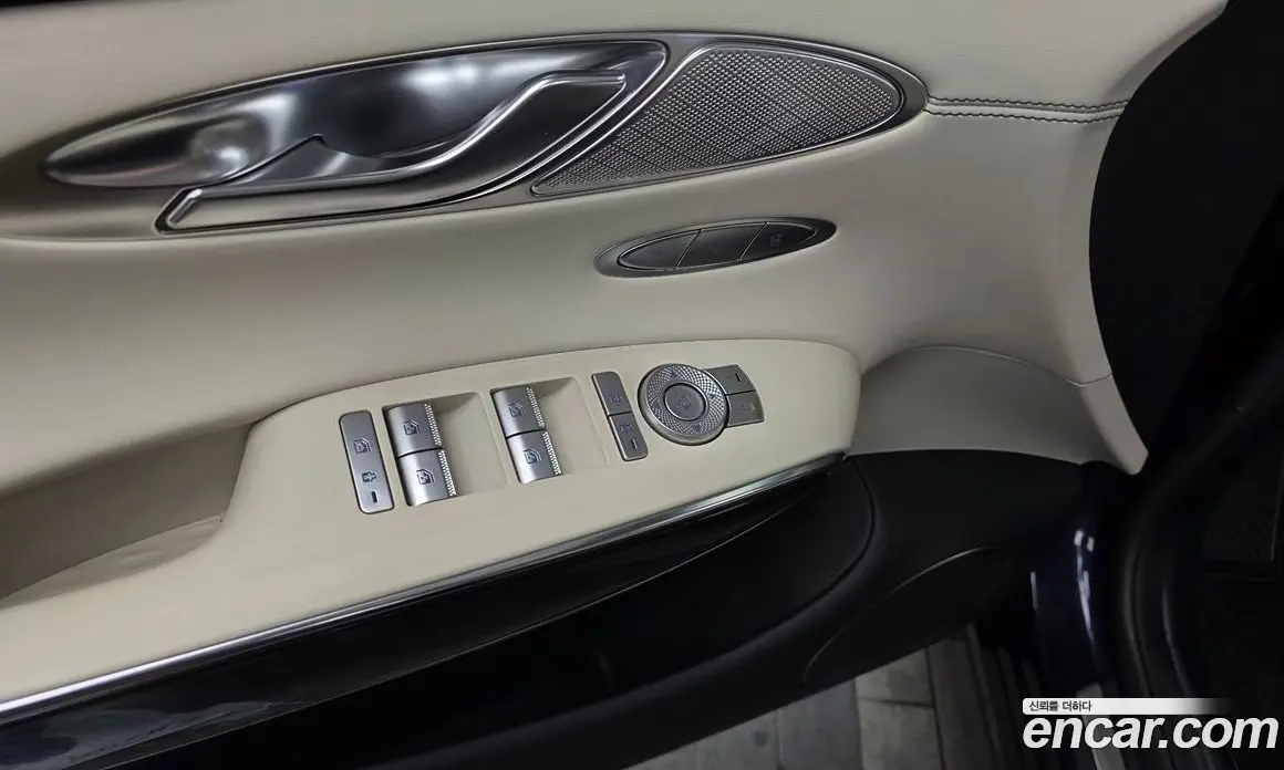 Genesis GV70 2022 2.5 автомат (гидро), фото 28