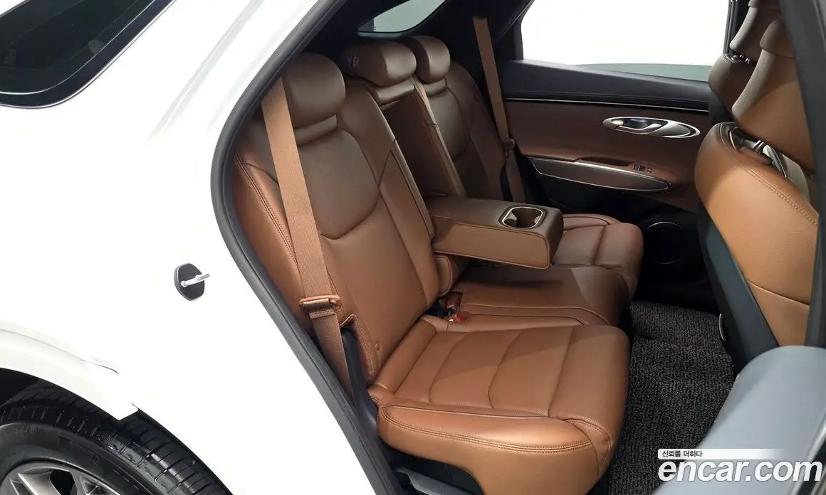 Genesis GV70 2023 2.5 автомат (гидро), фото 18