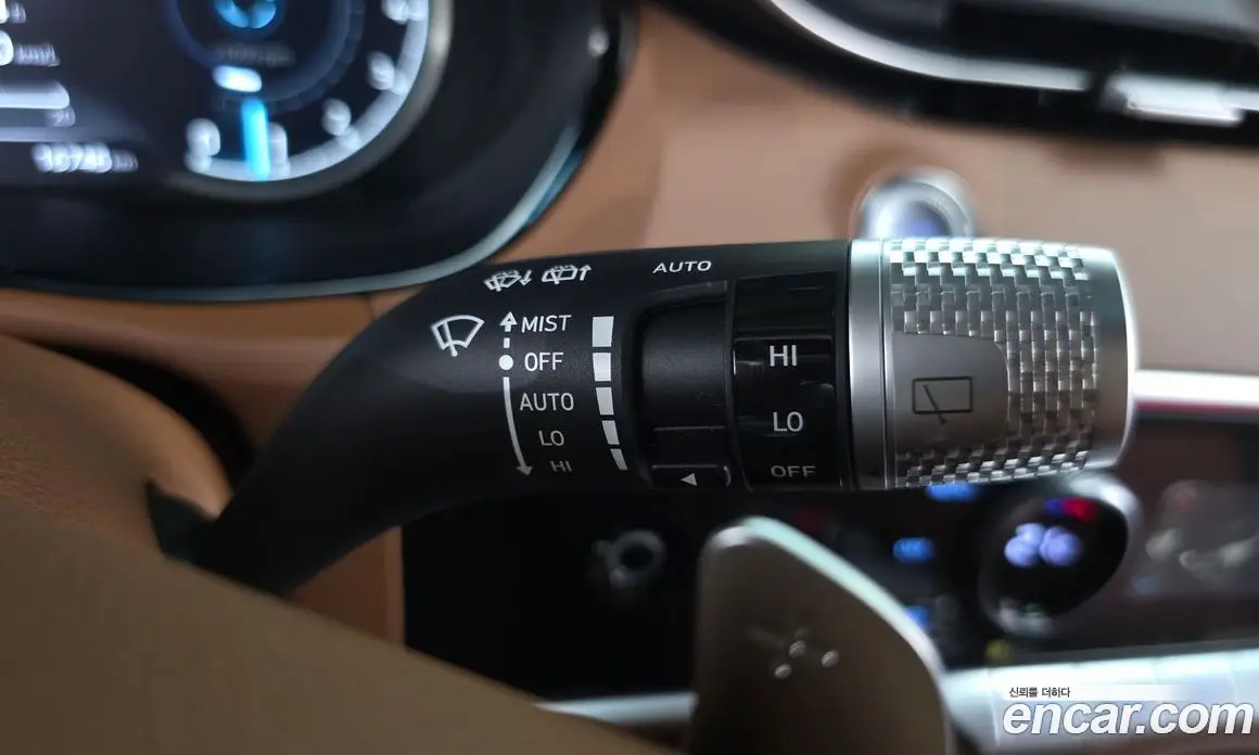 Genesis GV70 2023 2.5 автомат (гидро), фото 27