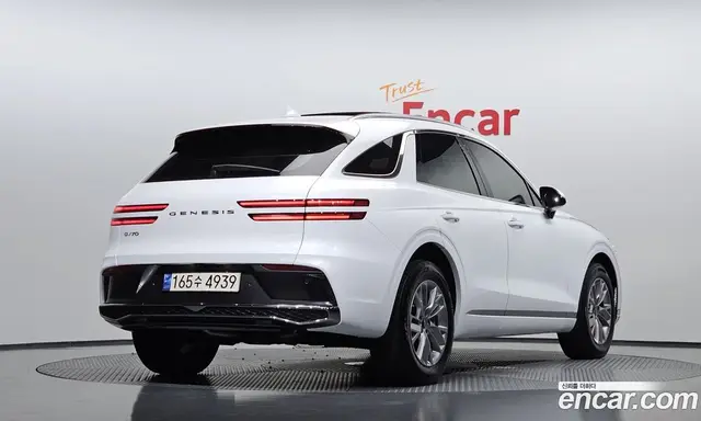 Genesis GV70 2024 2.5 автомат (гидро), миниатюра 2