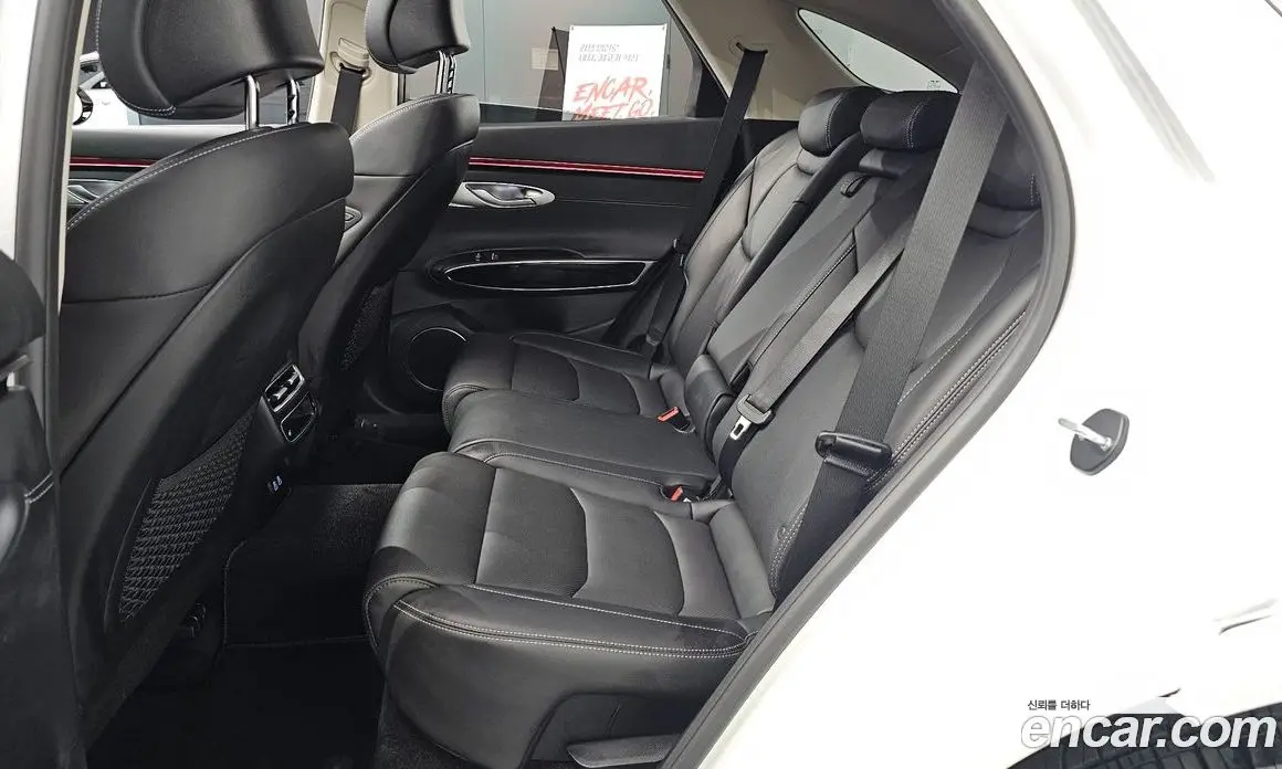 Genesis GV70 2024 2.5 автомат (гидро), фото 18