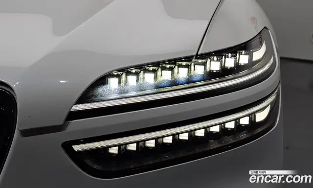 Genesis GV70 2024 2.5 автомат (гидро), миниатюра 8