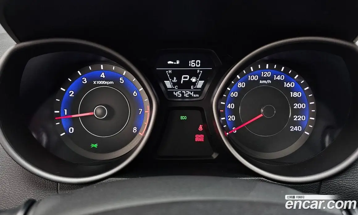 Hyundai Avante 2014 1.6 автомат (гидро), фото 11