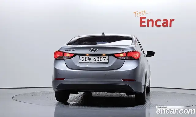 Hyundai Avante 2014 1.6 автомат (гидро), миниатюра 4