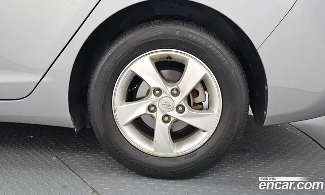 Hyundai Avante 2014 1.6 автомат (гидро), миниатюра 7