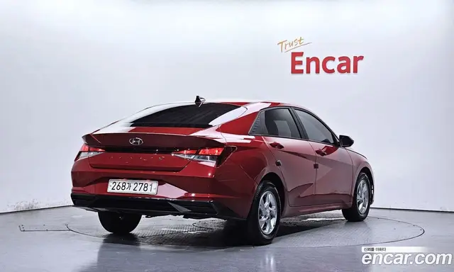 Hyundai Avante 2021 1.6 автомат (гидро), миниатюра 2