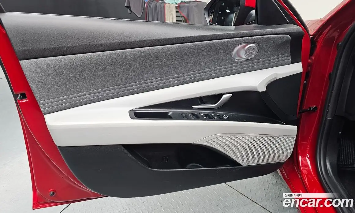 Hyundai Avante 2021 1.6 автомат (гидро), фото 14