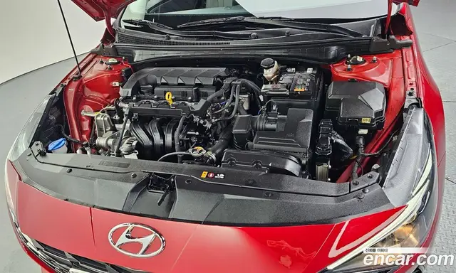 Hyundai Avante 2021 1.6 автомат (гидро), миниатюра 6