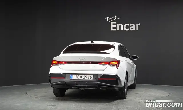 Hyundai Avante 2025 1.6 автомат (гидро), миниатюра 4