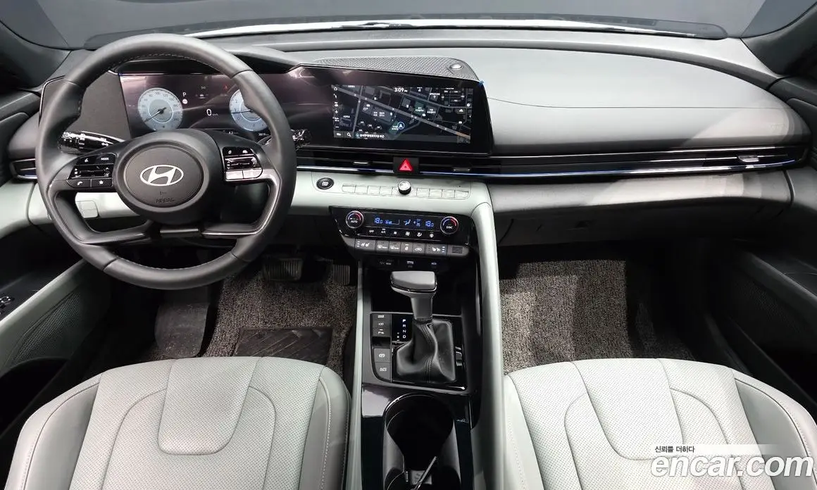 Hyundai Avante 2025 1.6 автомат (гидро), фото 10