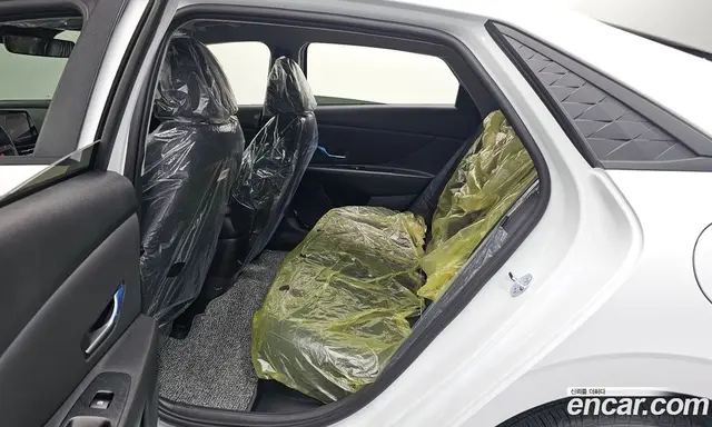Hyundai Avante 2026 1.6 автомат (гидро), миниатюра 11