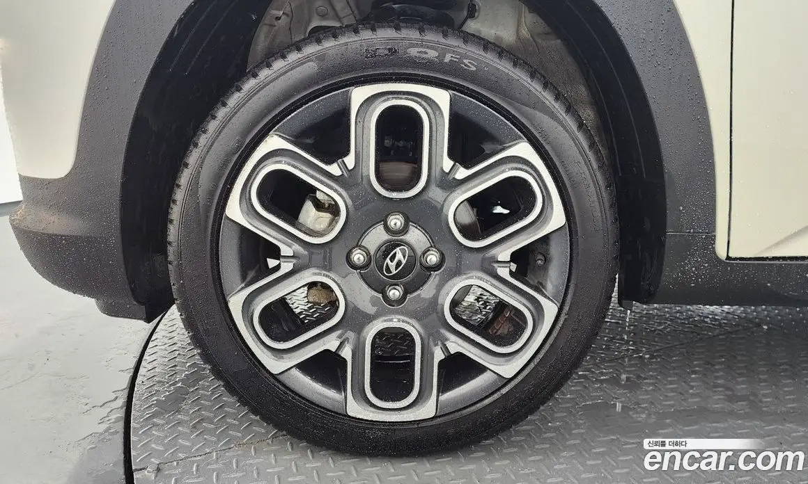 Hyundai Casper 2022 1.0 автомат (гидро), фото 5