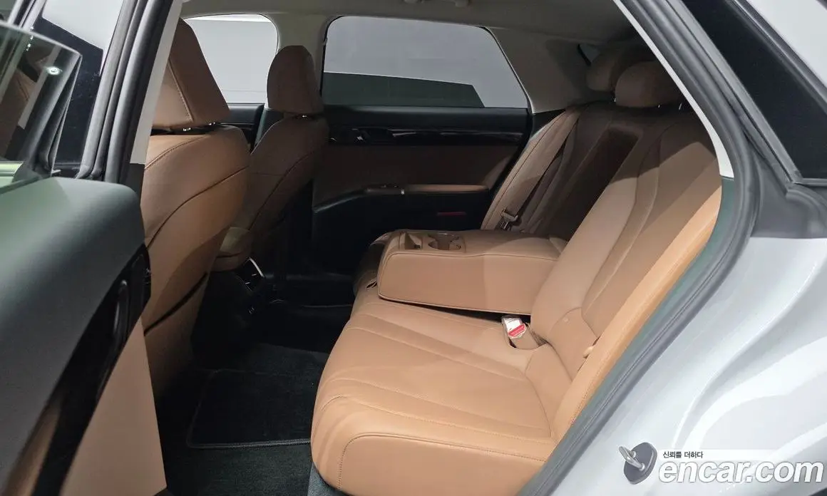 Hyundai Grandeur 2024 2.5 автомат (гидро), фото 18