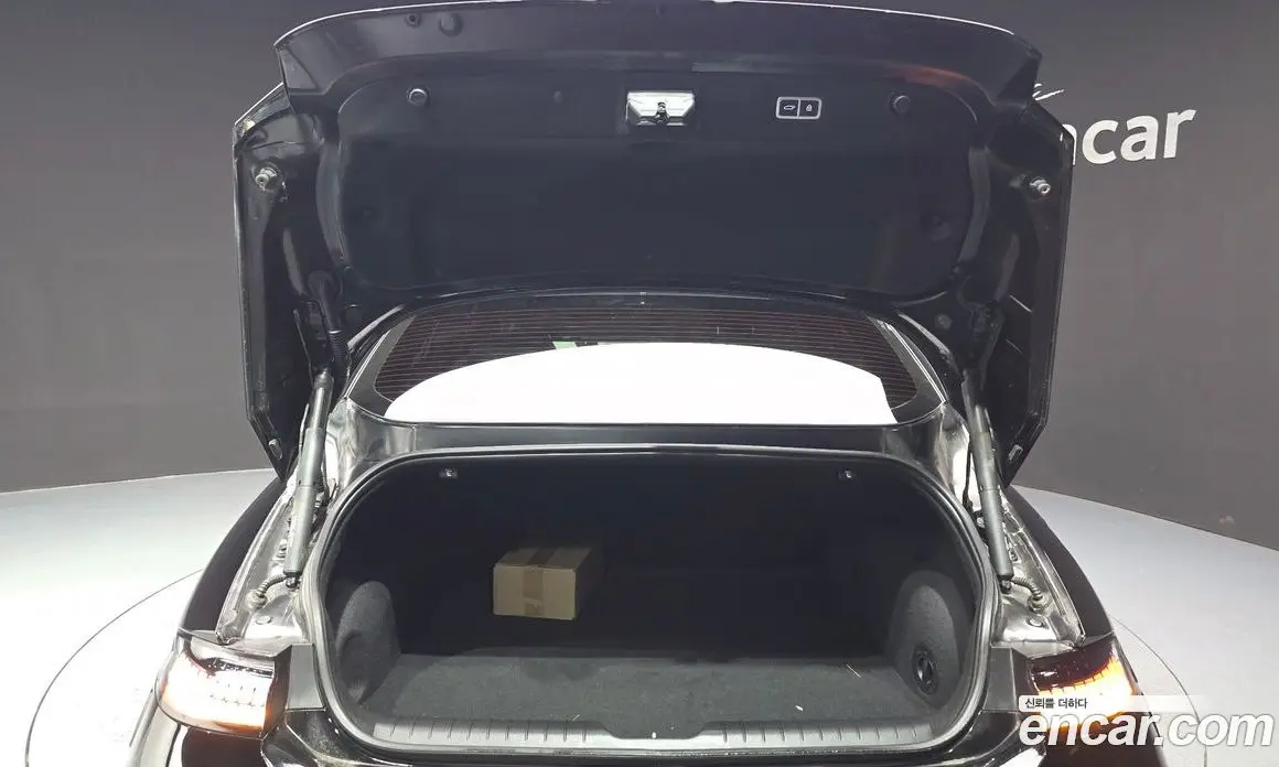 Hyundai Ioniq 6 2024 0.1 автомат (гидро), фото 23