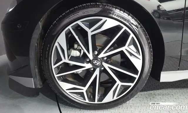 Hyundai Ioniq 6 2024 0.1 автомат (гидро), миниатюра 5