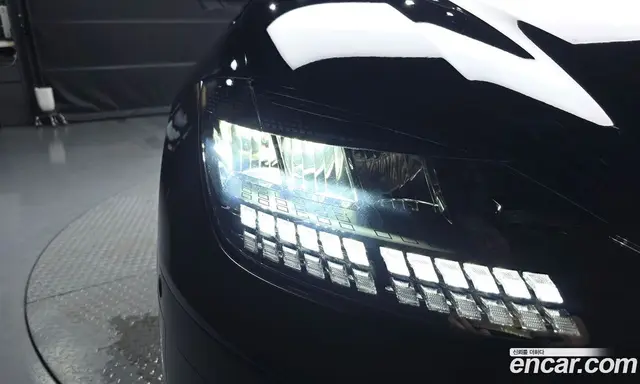 Hyundai Ioniq 6 2024 0.1 автомат (гидро), миниатюра 8