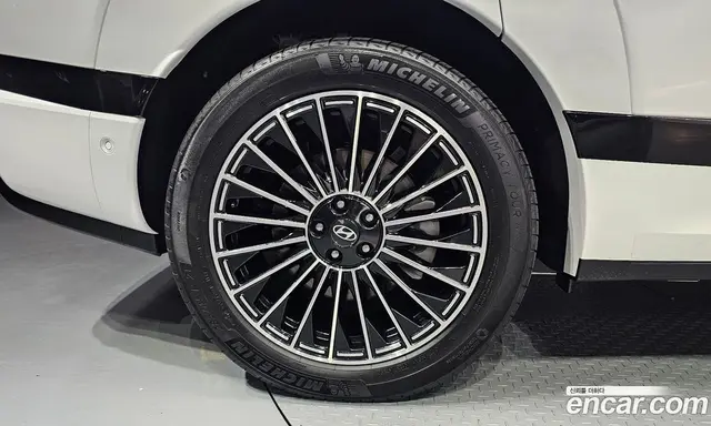 Hyundai Ioniq 9 2025 0.2 автомат (гидро), миниатюра 5
