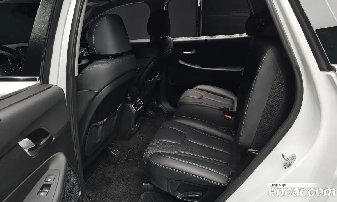 Hyundai Santa Fe 2022 2.5 автомат (гидро), фото 11