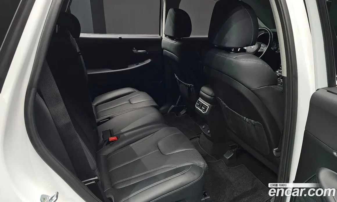 Hyundai Santa Fe 2022 2.5 автомат (гидро), фото 12