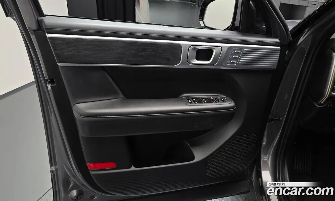 Hyundai Santa Fe 2024 1.6 автомат (гидро), фото 13