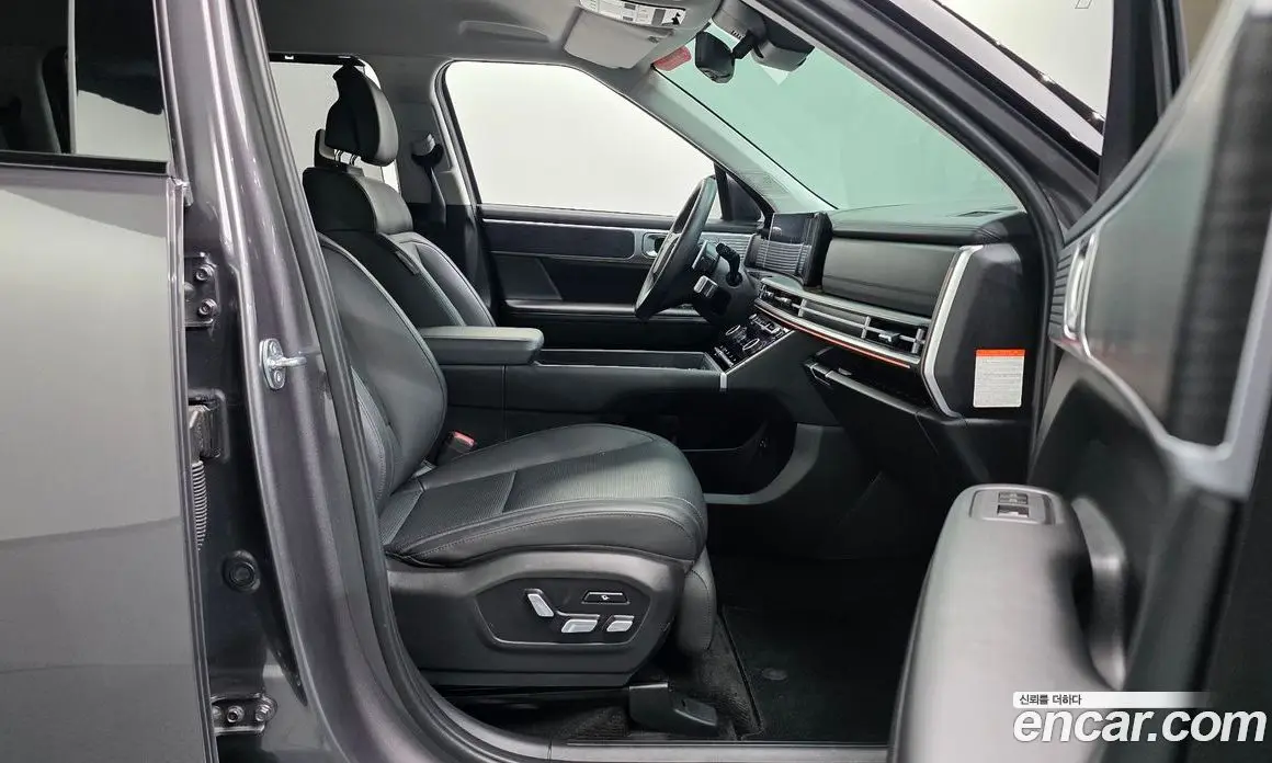 Hyundai Santa Fe 2024 1.6 автомат (гидро), фото 15