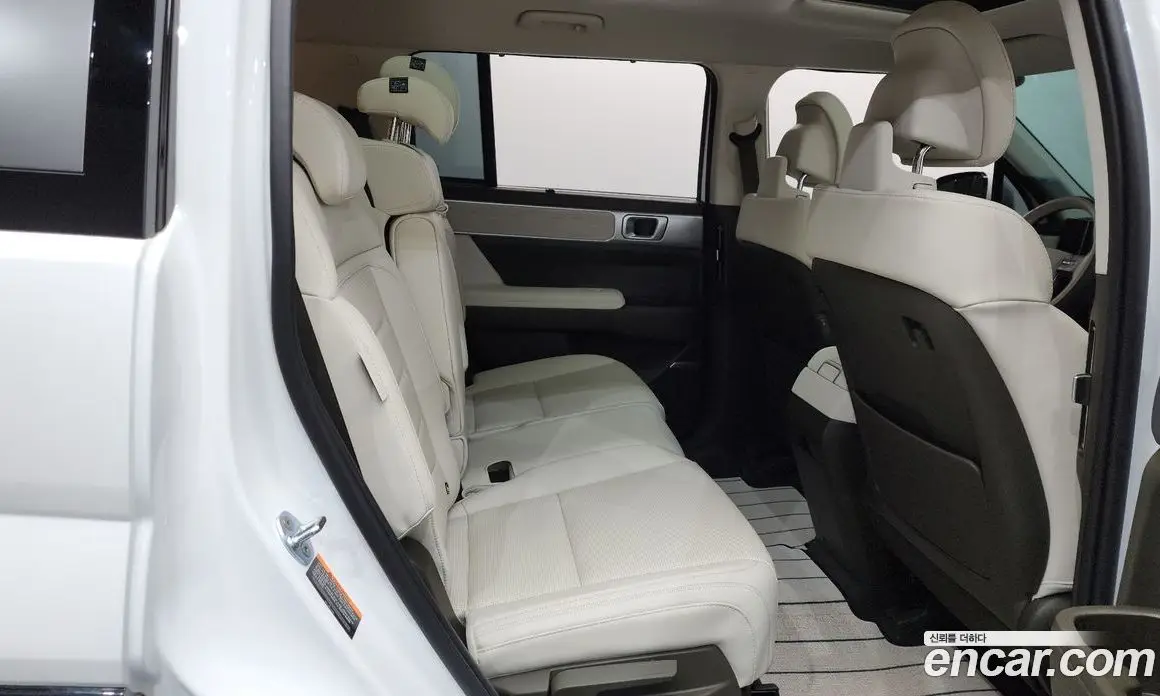 Hyundai Santa Fe 2024 2.5 автомат (гидро), фото 17