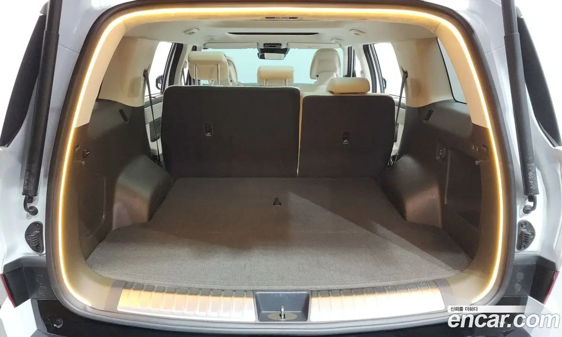 Hyundai Santa Fe 2024 2.5 автомат (гидро), фото 25