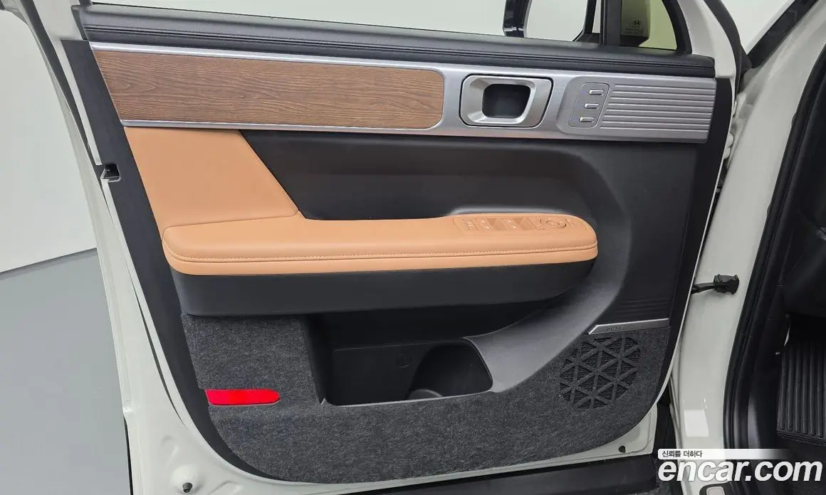 Hyundai Santa Fe 2025 1.6 автомат (гидро), фото 14