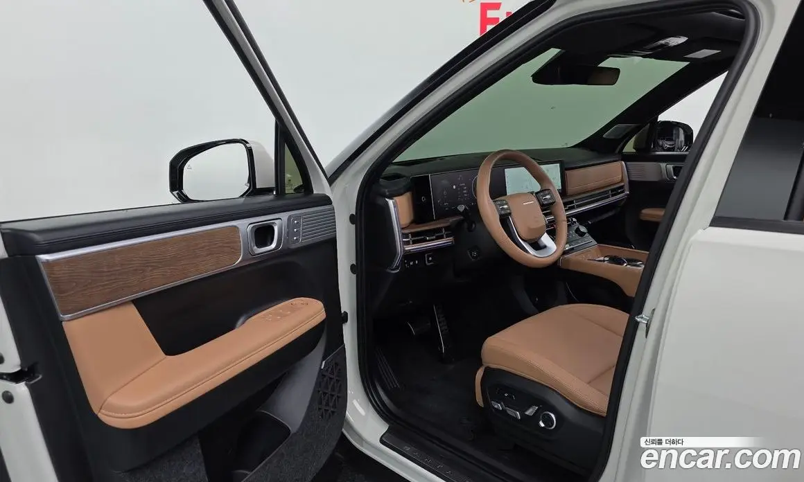 Hyundai Santa Fe 2025 1.6 автомат (гидро), фото 17