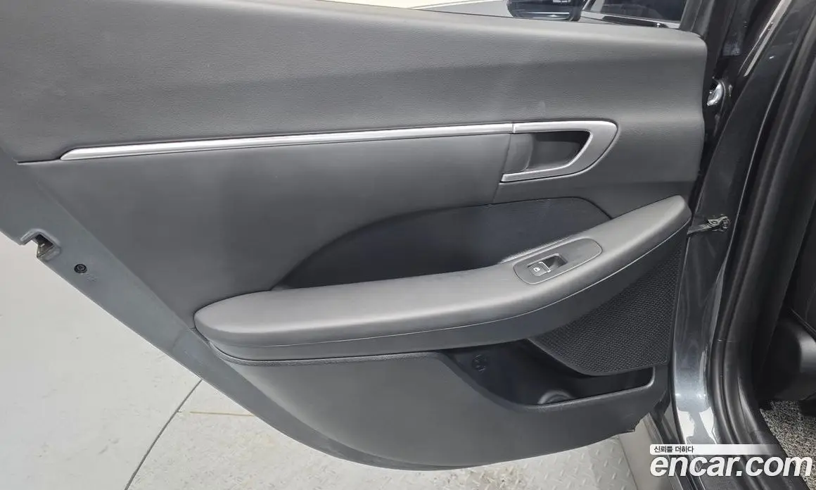 Hyundai Sonata 2021 2.0 автомат (гидро), фото 15