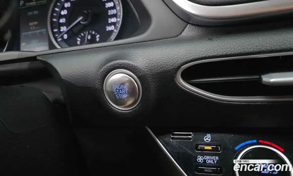 Hyundai Sonata 2021 2.0 автомат (гидро), фото 28