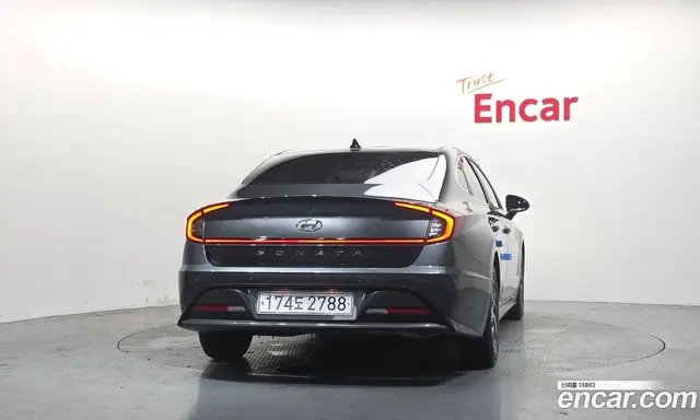 Hyundai Sonata 2021 2.0 автомат (гидро), миниатюра 4