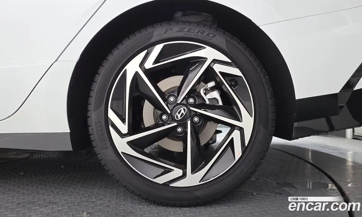 Hyundai Sonata 2026 1.6 автомат (гидро), фото 5