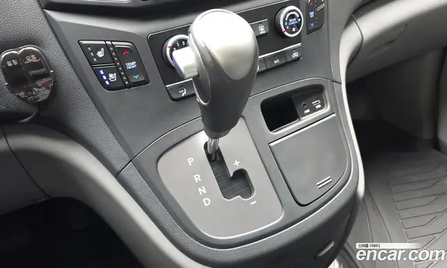 Hyundai Starex 2020 2.5 автомат (гидро), миниатюра 12