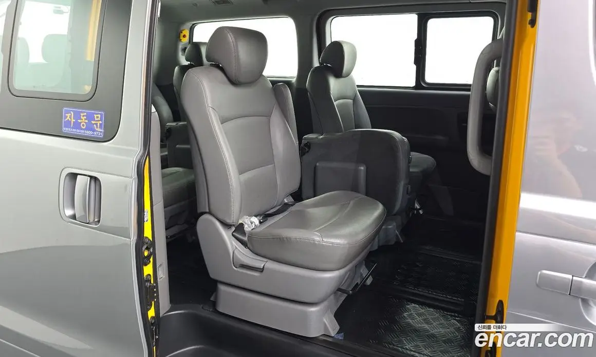 Hyundai Starex 2020 2.5 автомат (гидро), фото 19