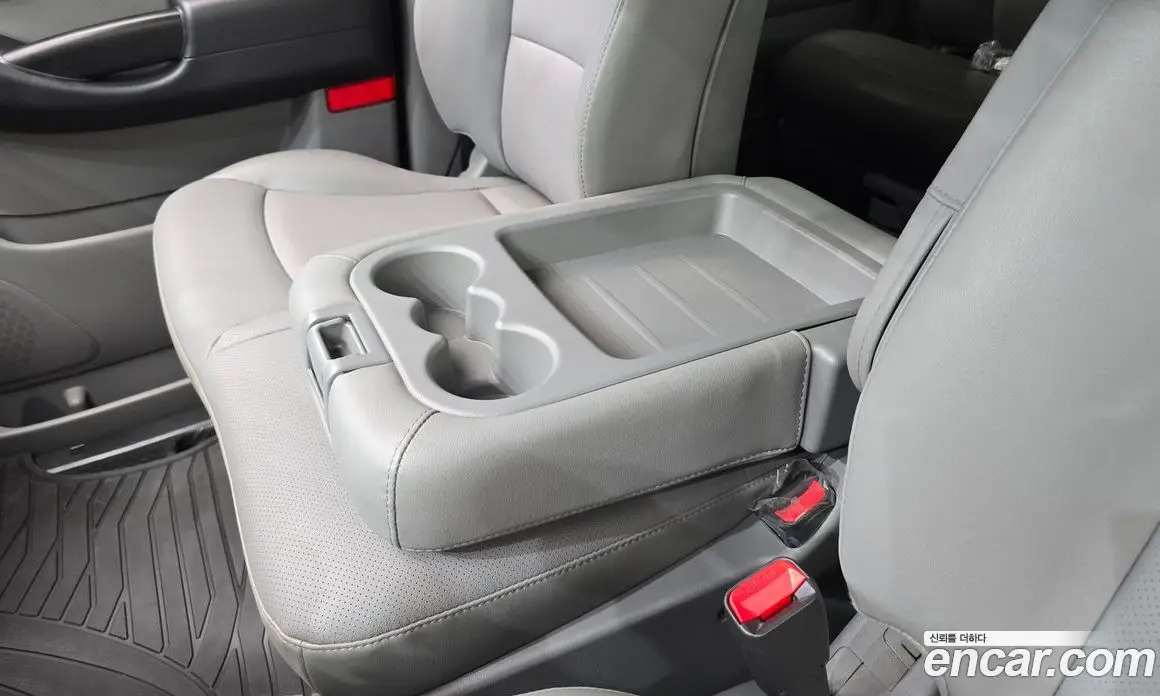 Hyundai Starex 2020 2.5 автомат (гидро), фото 31