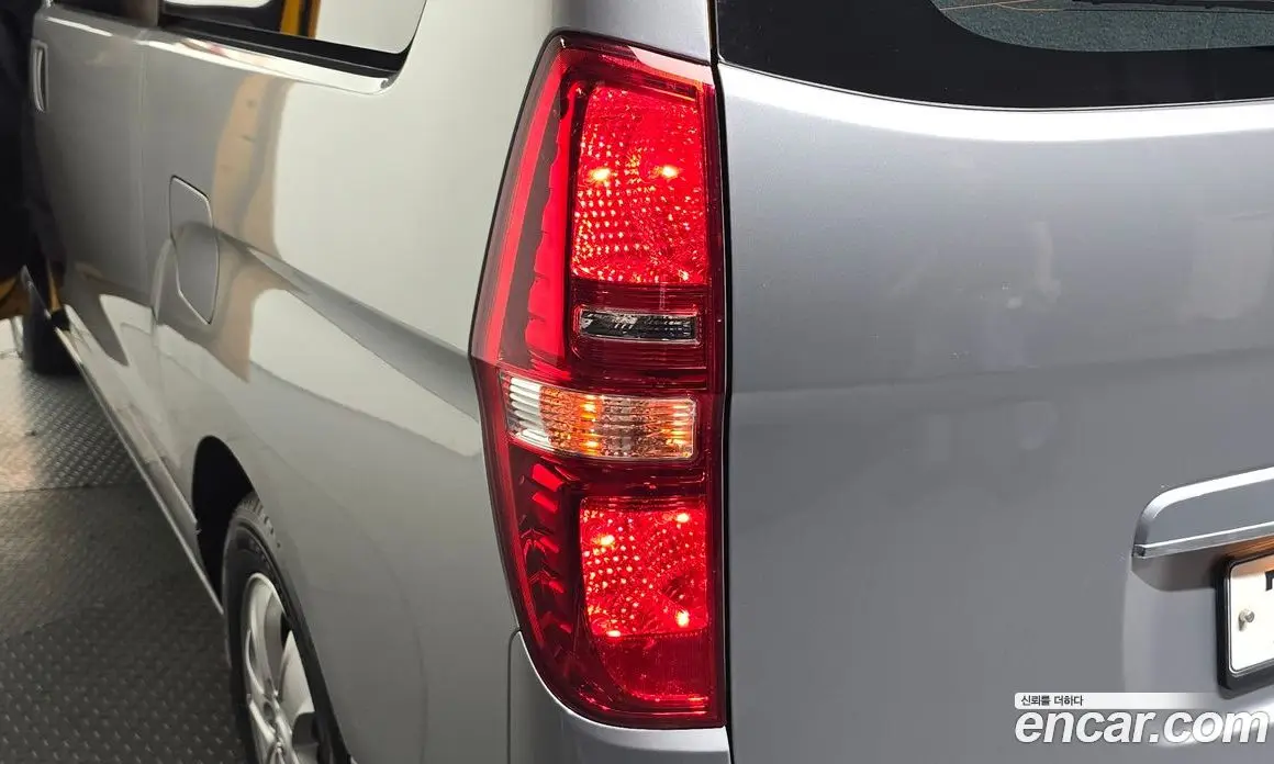 Hyundai Starex 2020 2.5 автомат (гидро), фото 9