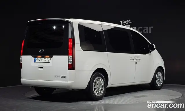 Hyundai Staria 2023 2.2 автомат (гидро), миниатюра 2