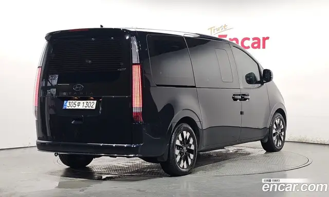 Hyundai Staria 2024 1.6 автомат (гидро), миниатюра 2