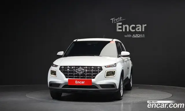 Hyundai Venue 2025 1.6 автомат (гидро), миниатюра 3