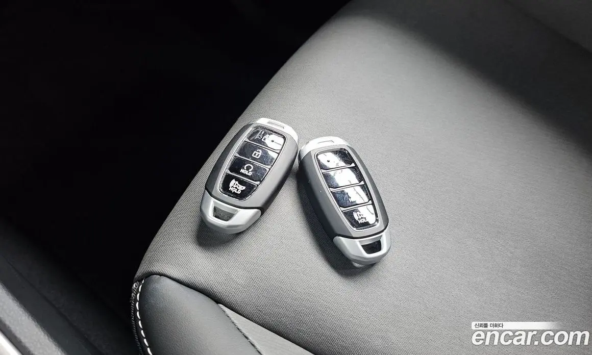 Hyundai Venue 2025 1.6 автомат (гидро), фото 21