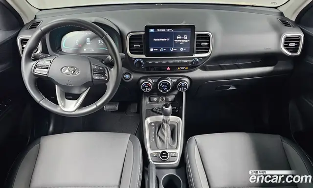 Hyundai Venue 2025 1.6 автомат (гидро), миниатюра 10